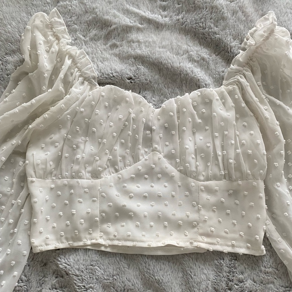 Beautiful white blouse! - Picture 1 of 10